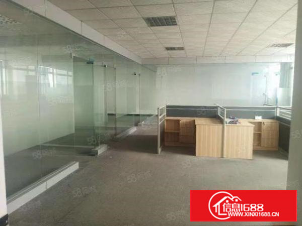 长安街口新空出楼上930平方精装修水电齐全抢手房源出租