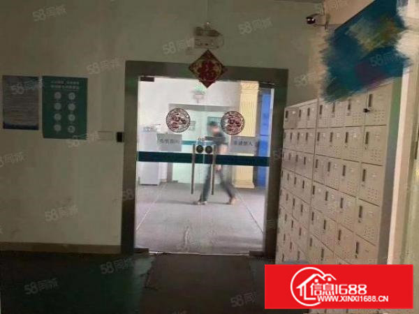 （低价转租楼上850平）清溪镇银湖工业区精装修厂房出租