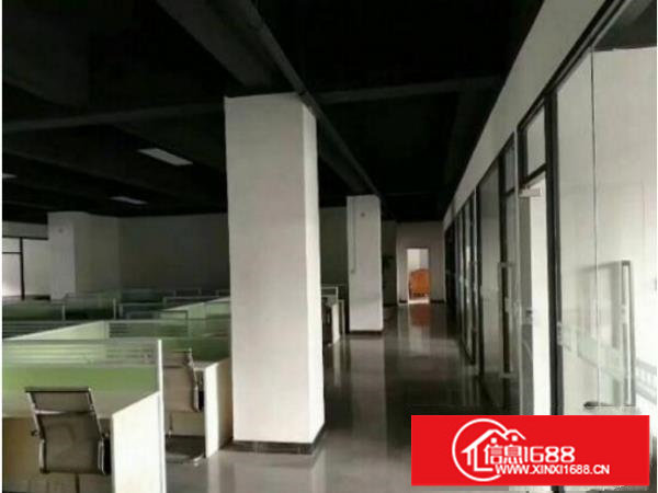 坪山新出带现成精装修厂房1000平米出租
