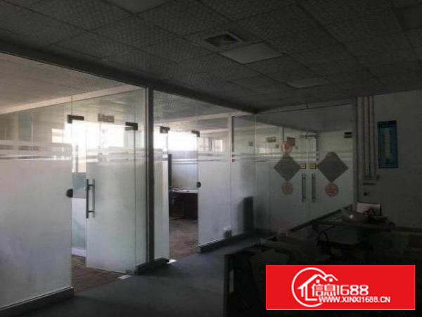 新出精装修原房东1000平厂房出租