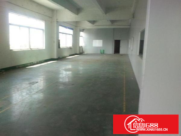 龙华汽车站1400平厂房招租