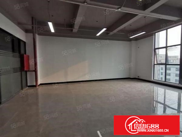 龙岗南联地铁口精装修办公室100平，950平大小面积均可租