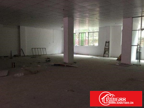 出租龙岗区坪地一楼500平米标准厂房