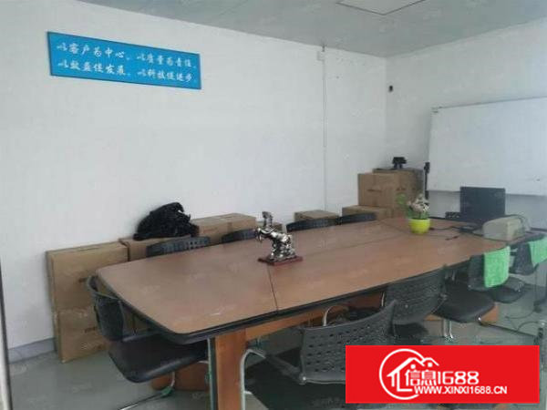 大岭山元岭村楼上650平精装修厂房招租水电到位