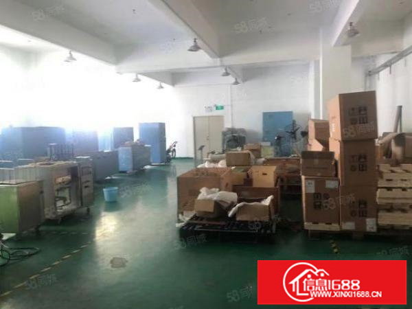 龙华大浪浪口楼上370平精装修厂房出租