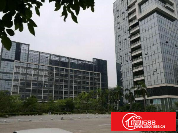 出租龙岗区坪地一千平方厂房，框架结构，可分租独门独院