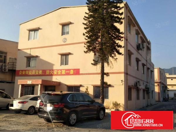 长安中心区整栋三层1600平方精装修厂房出租，园区大空地