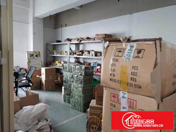 凤岗油甘埔天桥附近楼上小面积厂房出租450平价格便宜