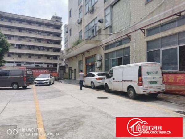 观澜牛湖独院厂房出租楼上600平方两间办公室一仓库一车间。