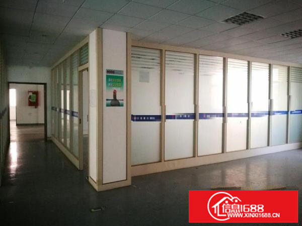 民治靠深圳北厂房1300平带装修