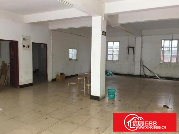 大岭山国道边新出独门独院2000平厂房加宿舍出租厂房高度高