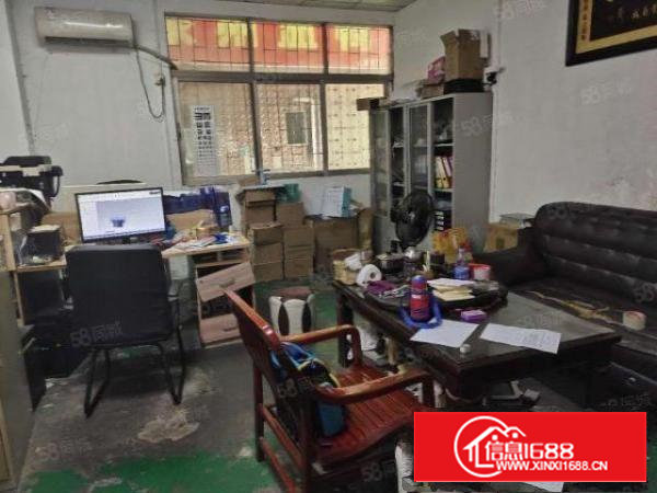 石岩三祝里自用无公摊1楼480平30元简装修出租