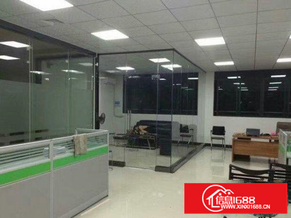 出租龙岗区横岗二楼300平方精装修厂房