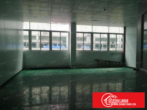 塘厦莲湖社区一楼2200平厂房出租可分租四面采光