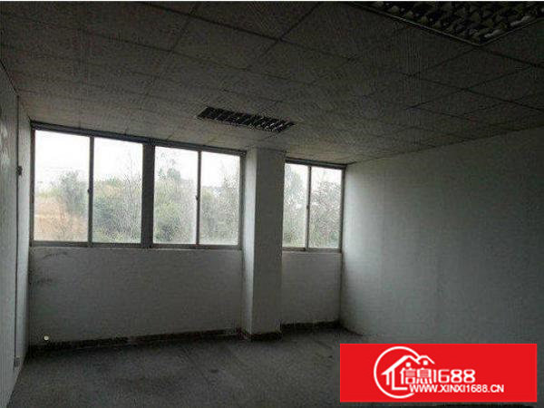 龙岗区坪地楼上400平新出厂房出租