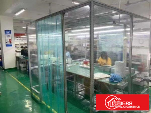 观澜楼上400平方办公室仓库齐全，水电到位，月底空出。