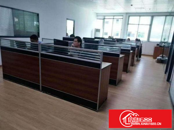 出租龙岗区龙东成熟工业区550平方一楼厂房