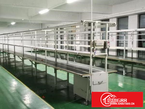 凤岗华兴工业园区新出楼上800平现成水电装修超大空地厂房出租