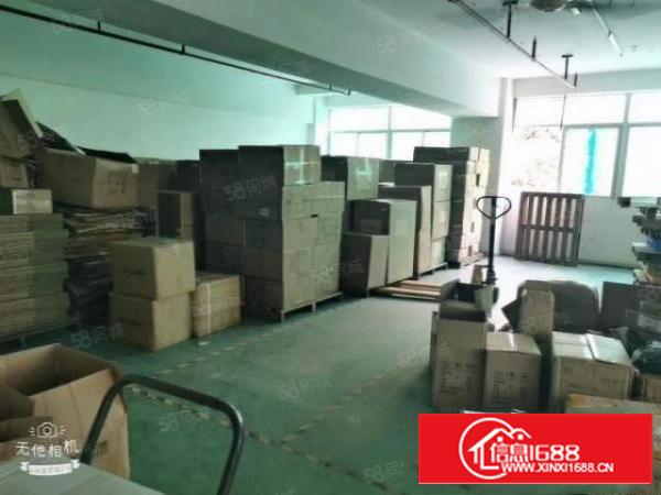 观澜福民新出楼上单层面积550平方带装修厂房出租