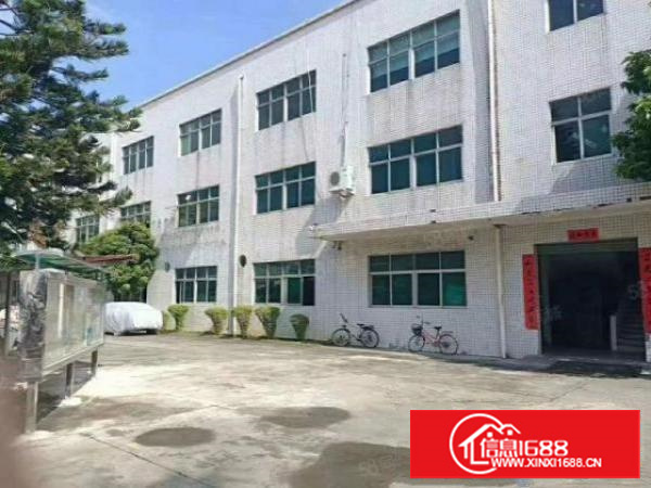 凤岗雁田布心成熟园区内空地超大楼上现成装修550平方厂房出租