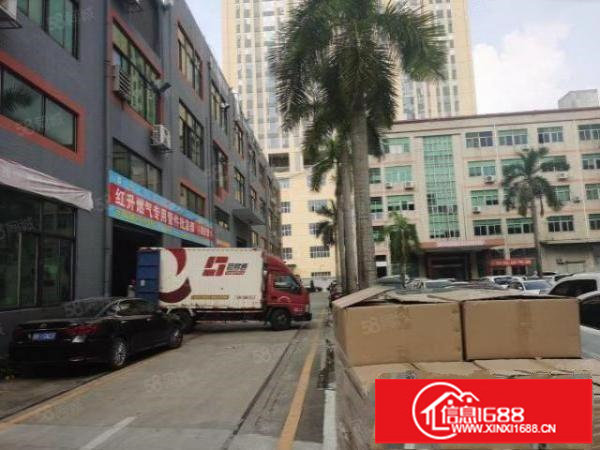 龙岗平湖地铁站附近3万平厂房仓库办公室出租，200平起可分租