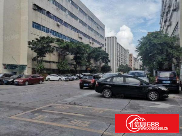 西乡厂房出租楼上1600平米带装修水电到位西乡黄田厂房出租