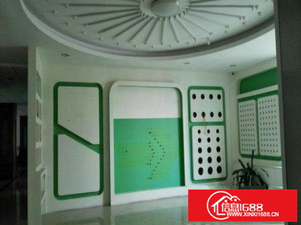 油松派出所东吴工业区新出3楼850平方带装修免转让费招租