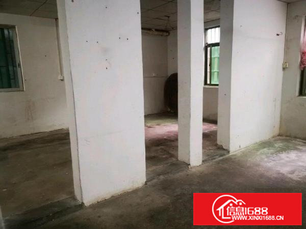 巷头兵巷三区20号一楼厂房出租，面积大！！