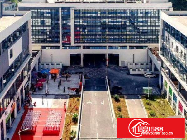 出租龙华区观红本商业场地1500平，可做4S店汽车升级