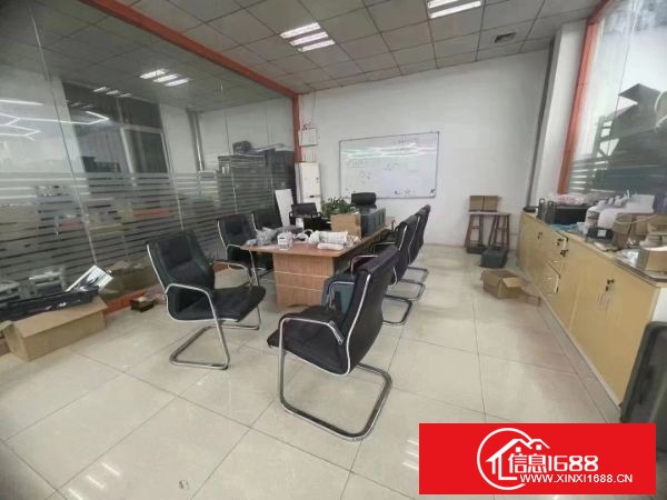 东莞长安宵边一楼靠近深圳 一楼420平，装修齐全