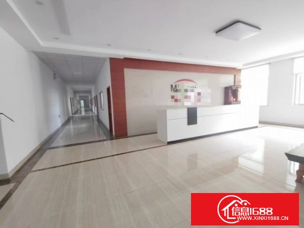 松岗燕川原房东厂房 独门独院三层4800平方，水电齐全 精装修办公室