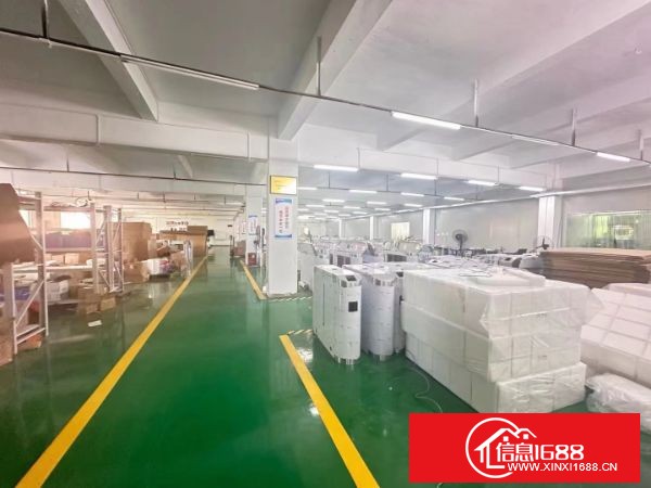 观澜梅观高速路口同富裕工业区 新出原房东独院厂房厂房1-3层4700平宿舍1-4层1500平，实际面积6000平，可分租