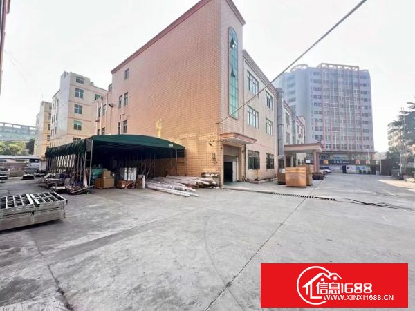 观澜梅观高速路口同富裕工业区 新出原房东独院厂房厂房1-3层4700平宿舍1-4层1500平，实际面积6000平，可分租