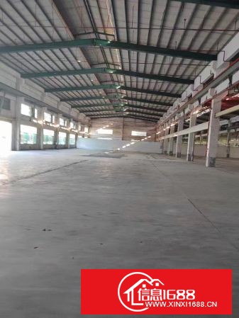 清溪红本重工业钢构厂房12米高！面积15000平米，有精装修办公楼三层按需要出租。带牛角