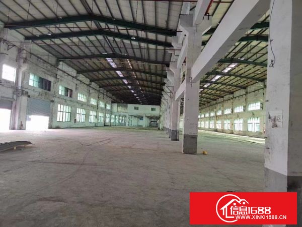 清溪红本重工业钢构厂房12米高！面积15000平米，有精装修办公楼三层按需要出租。带牛角