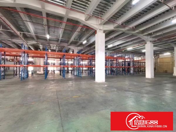 横岗新出一楼高台钢构厂房8000平方， 1000平方起分租 空地超大，货台高度带自动升降功能 层高8米 丙二类消防