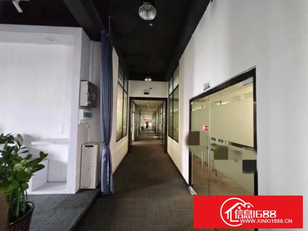 沙井后亭独门独院3层4000平方， 带精装修格局办公室，空地大；可分租