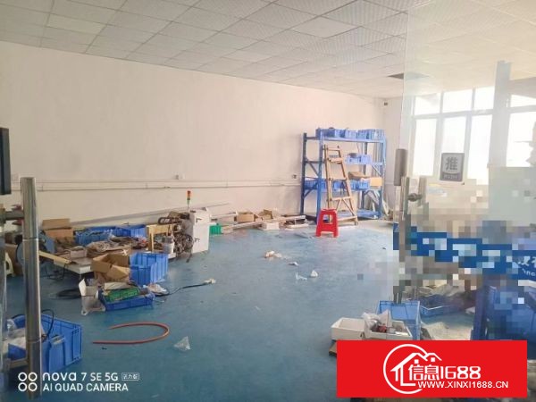 东莞长‮镇安‬厦边社区 三‮空楼‬出500m，水‮齐电‬全，现成装修，拎包生产