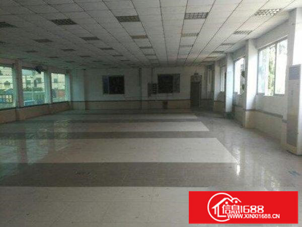 龙岗区沙荷路工业区有原房东一楼厂房700平方出租