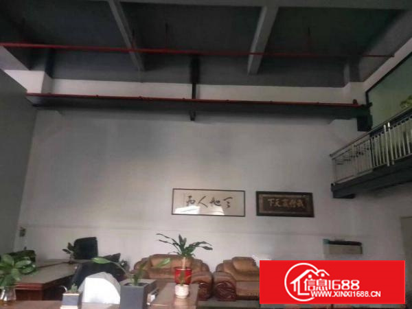 长安乌沙实业客转租带现成行车厂房一楼500平方，层高6米