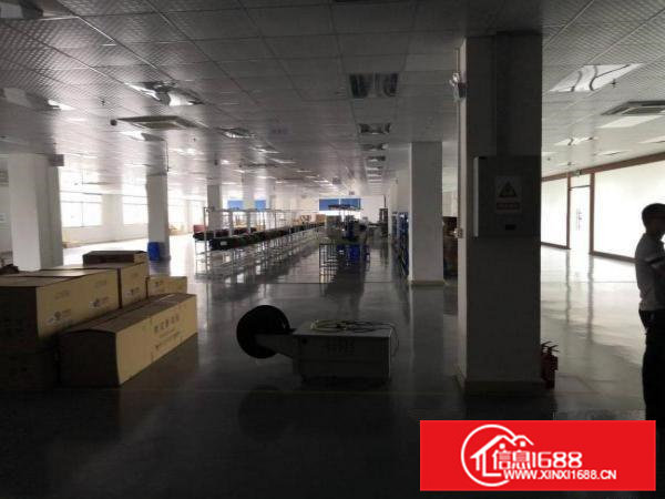 原房东工业区九成新厂房分租二楼1300平方米