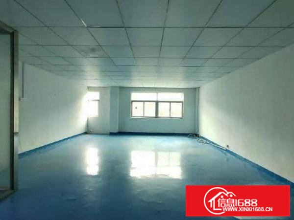 企石霞朗村三楼厂房350平现成装修适合