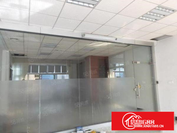 长安镇大润发旁边独门独院9000，有宿舍，共三层，有电梯