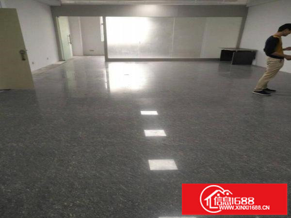 平湖华南城二楼200平米厂房精装修办公室出租急急急