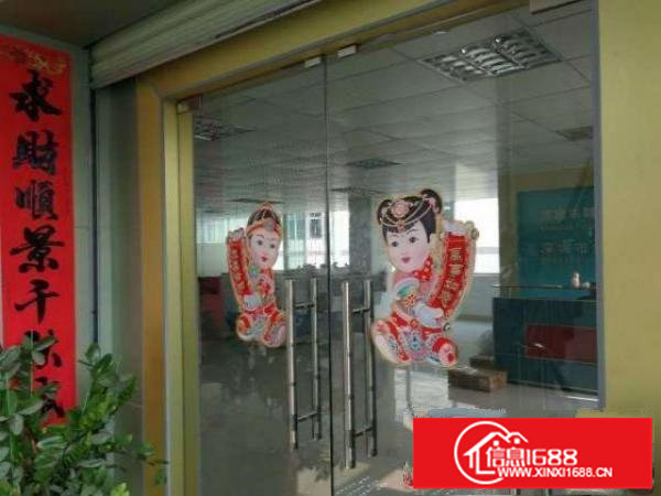 大浪鹊山路口元芬工业区新出三楼650平带装修厂房招租