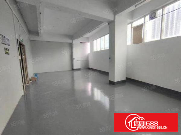 沙井后亭地铁站附近新出精装修厂房950平，大气前台水电到位