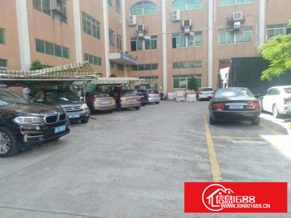 西乡桃源居附近层高6米一楼800平带阁楼