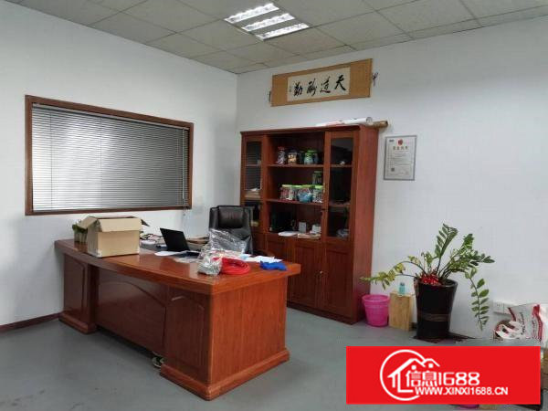 凤岗油甘埔天桥附近楼上小面积厂房出租450平价格便宜