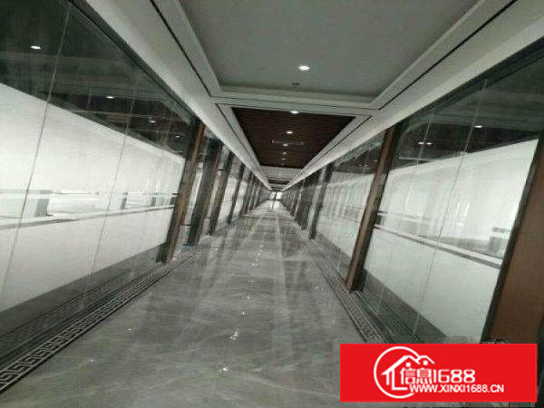 华南城精装写字楼面积60000平米租36元/平米