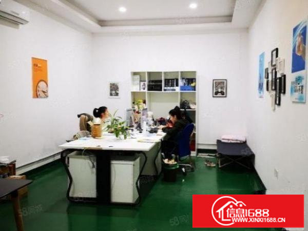 观澜新出楼上2400平厂房，精装修，无转让费，原房东